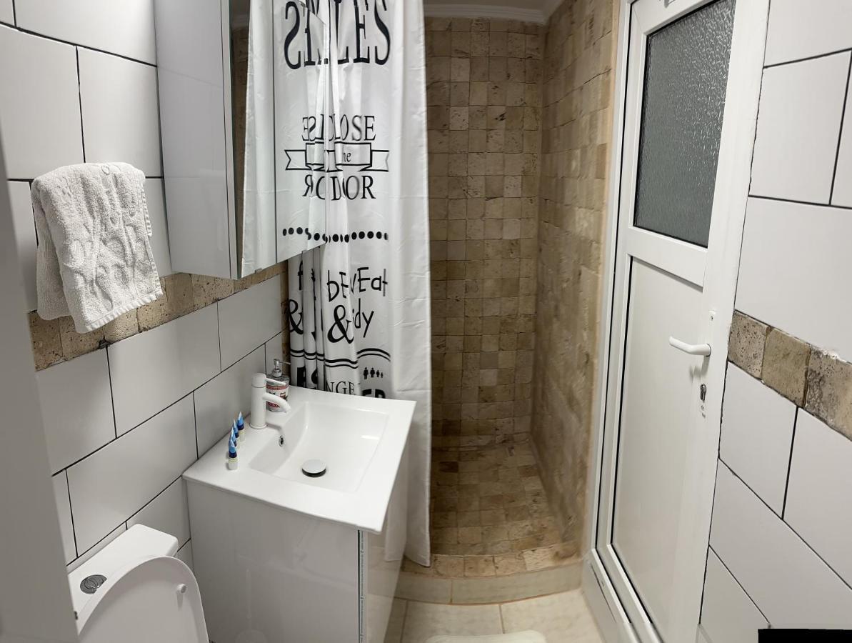 Apartamnet Regim Hotelier Bukurešť Exteriér fotografie